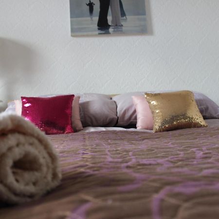 Mother-In-Law Guest House Hotel Leeds 利兹 外观 照片