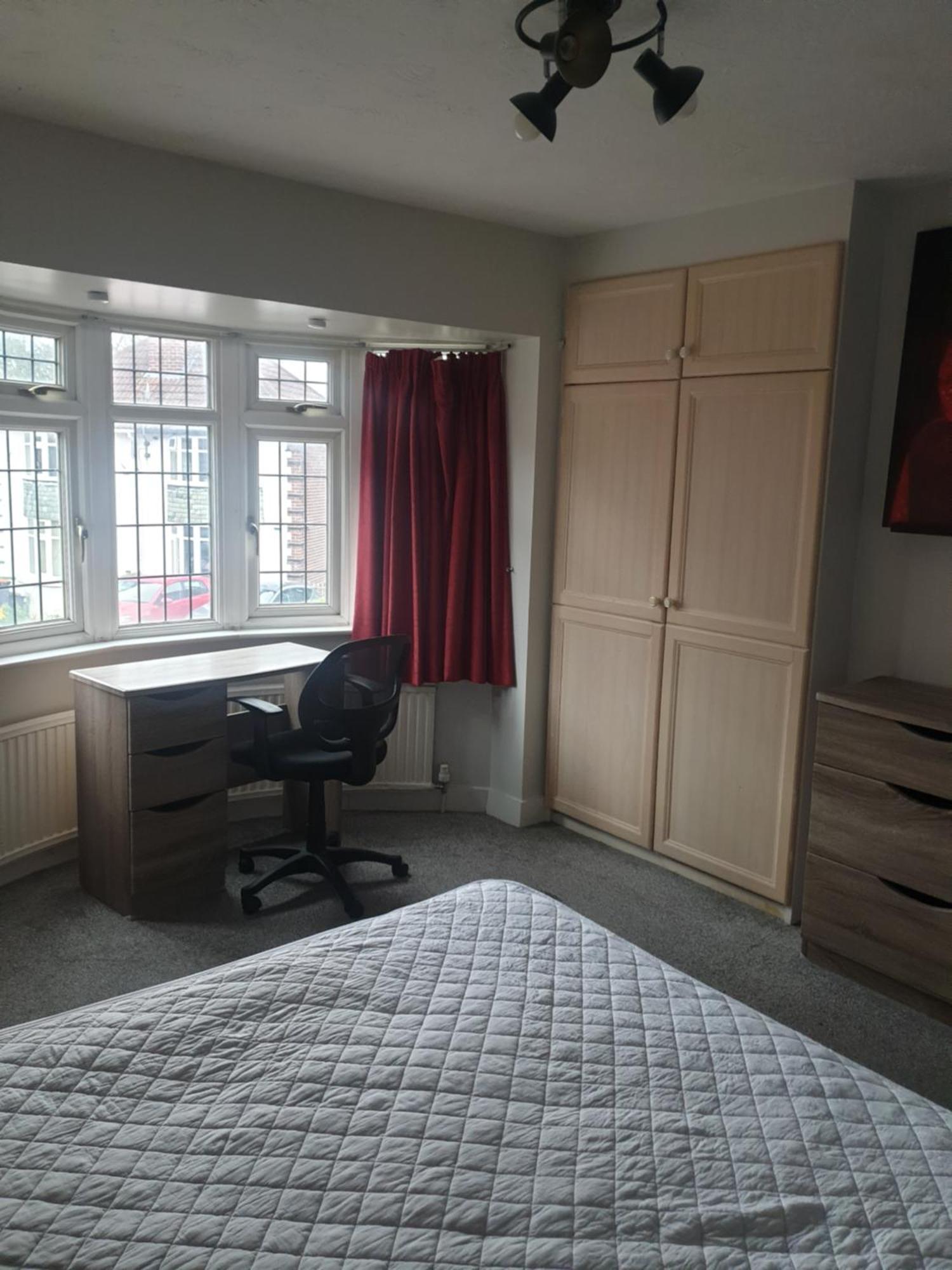 Mother-In-Law Guest House Hotel Leeds 利兹 外观 照片