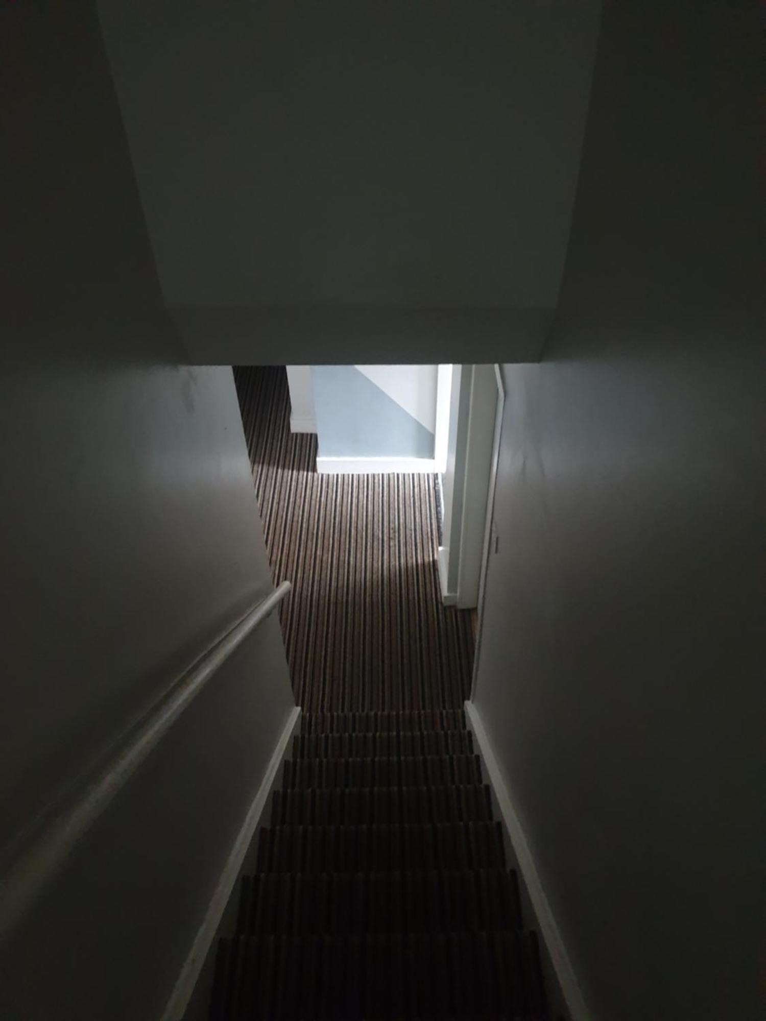 Mother-In-Law Guest House Hotel Leeds 利兹 外观 照片