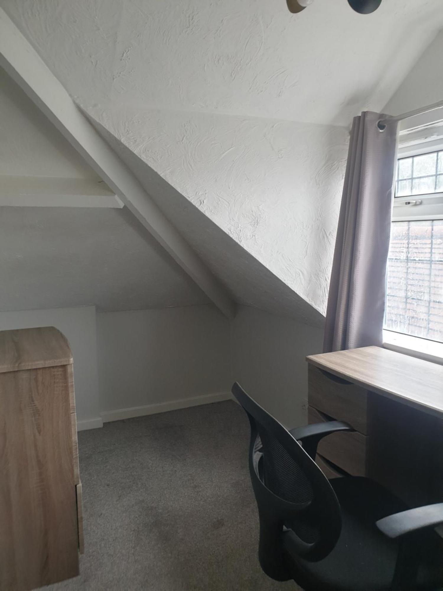 Mother-In-Law Guest House Hotel Leeds 利兹 外观 照片