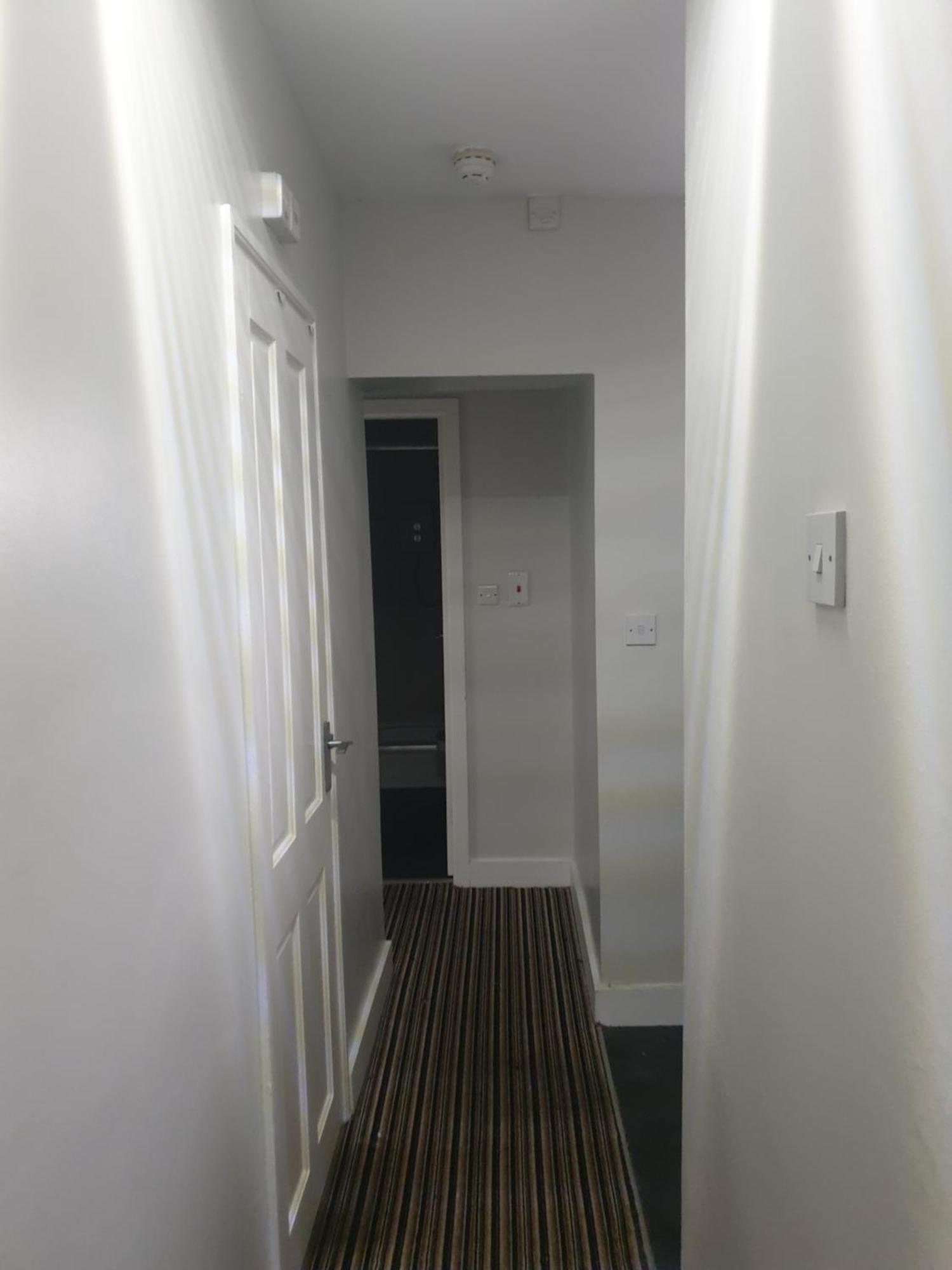 Mother-In-Law Guest House Hotel Leeds 利兹 外观 照片