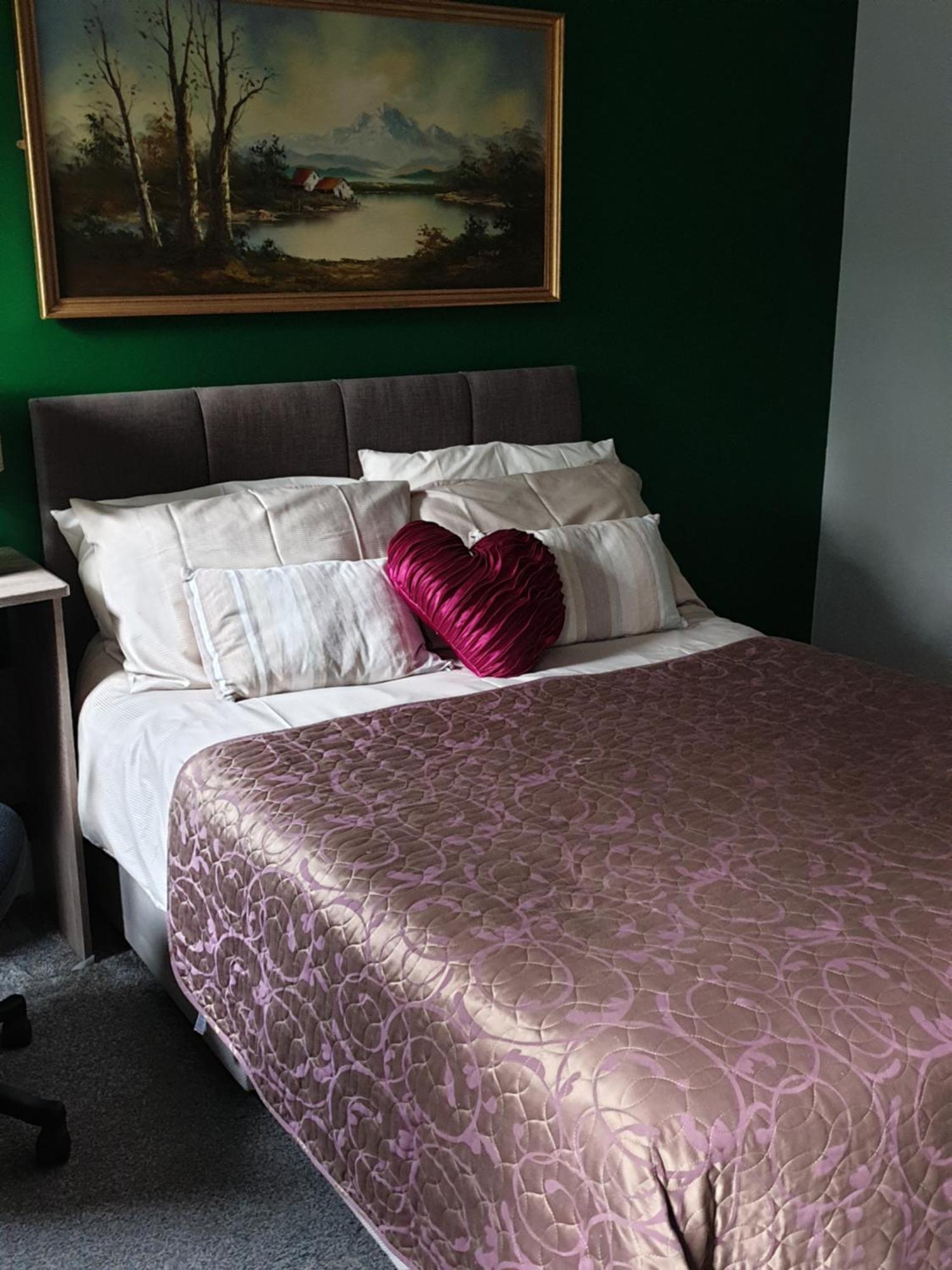 Mother-In-Law Guest House Hotel Leeds 利兹 外观 照片